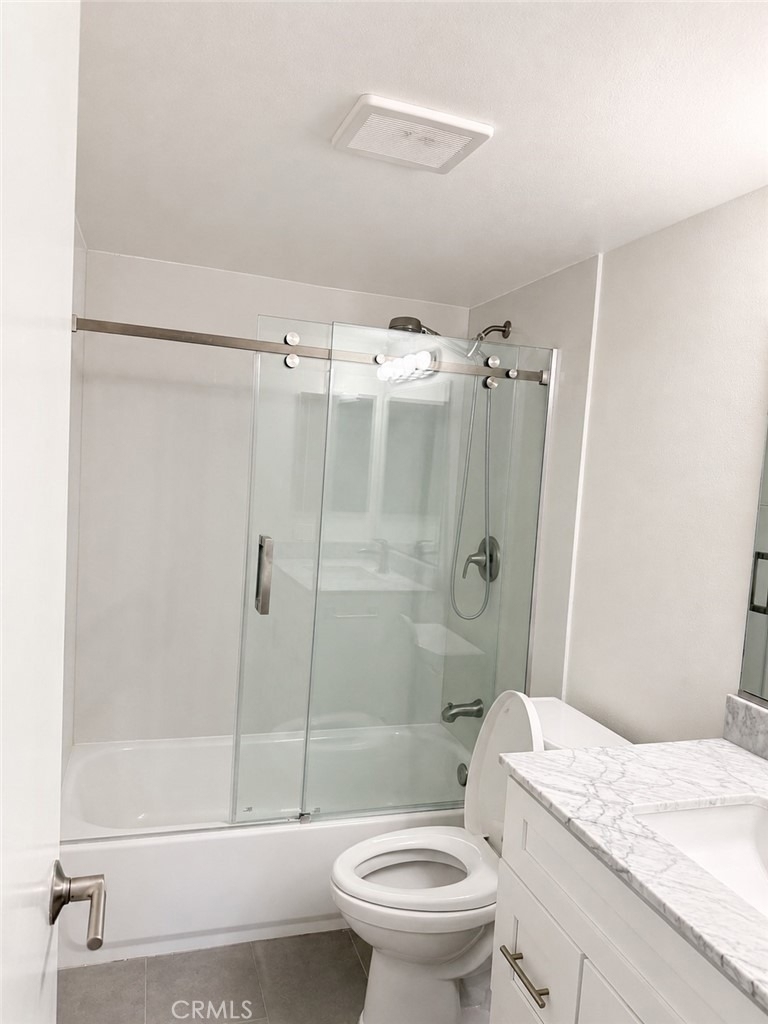 6039 Golden West Avenue - Photo 5