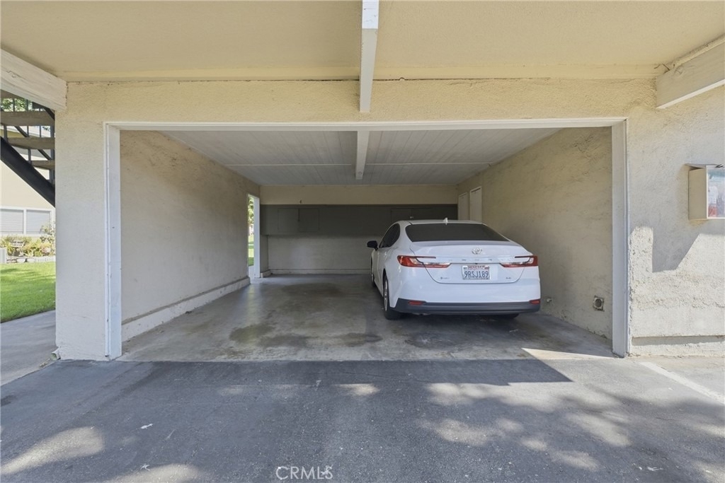 1328 Primrose - Photo 20