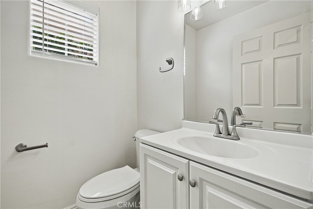 10002 Reseda Boulevard - Photo 29
