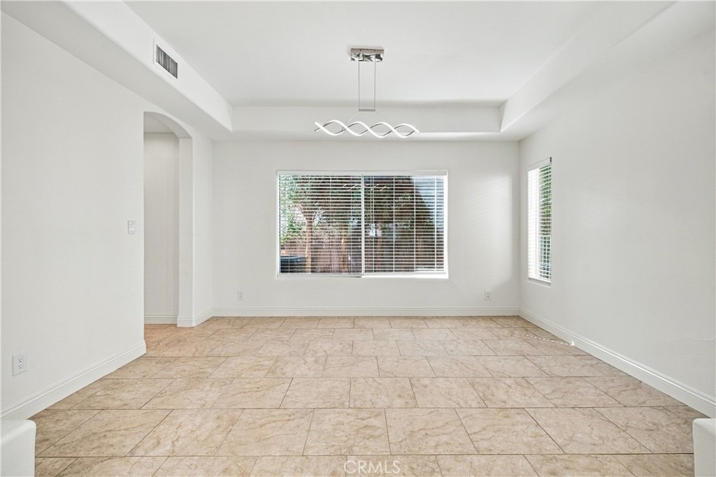 10002 Reseda Boulevard - Photo 9