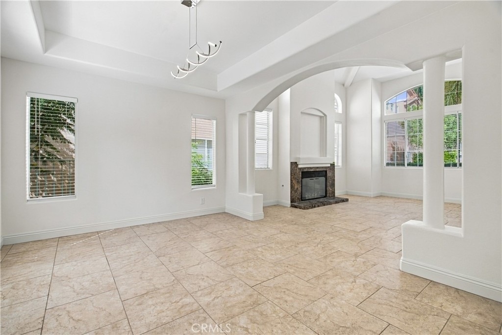 10002 Reseda Boulevard - Photo 6