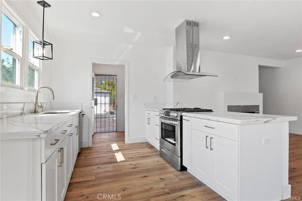 6035 Colfax - Photo 3