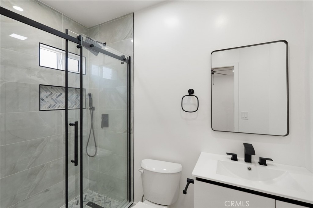 16903 Freeman Avenue - Photo 20
