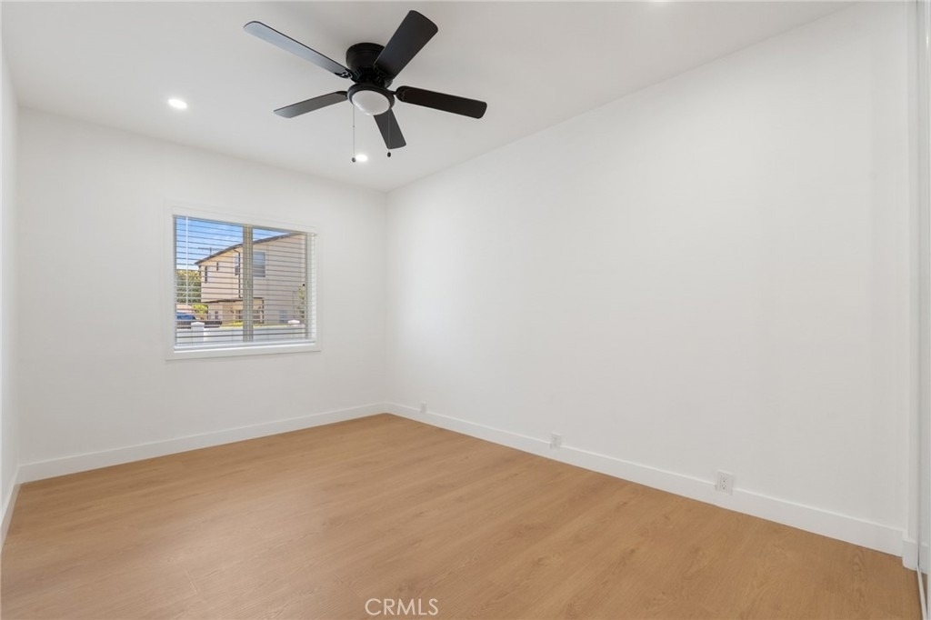 16903 Freeman Avenue - Photo 16