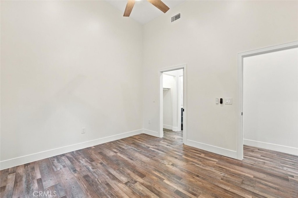 22207 Denker Avenue - Photo 16