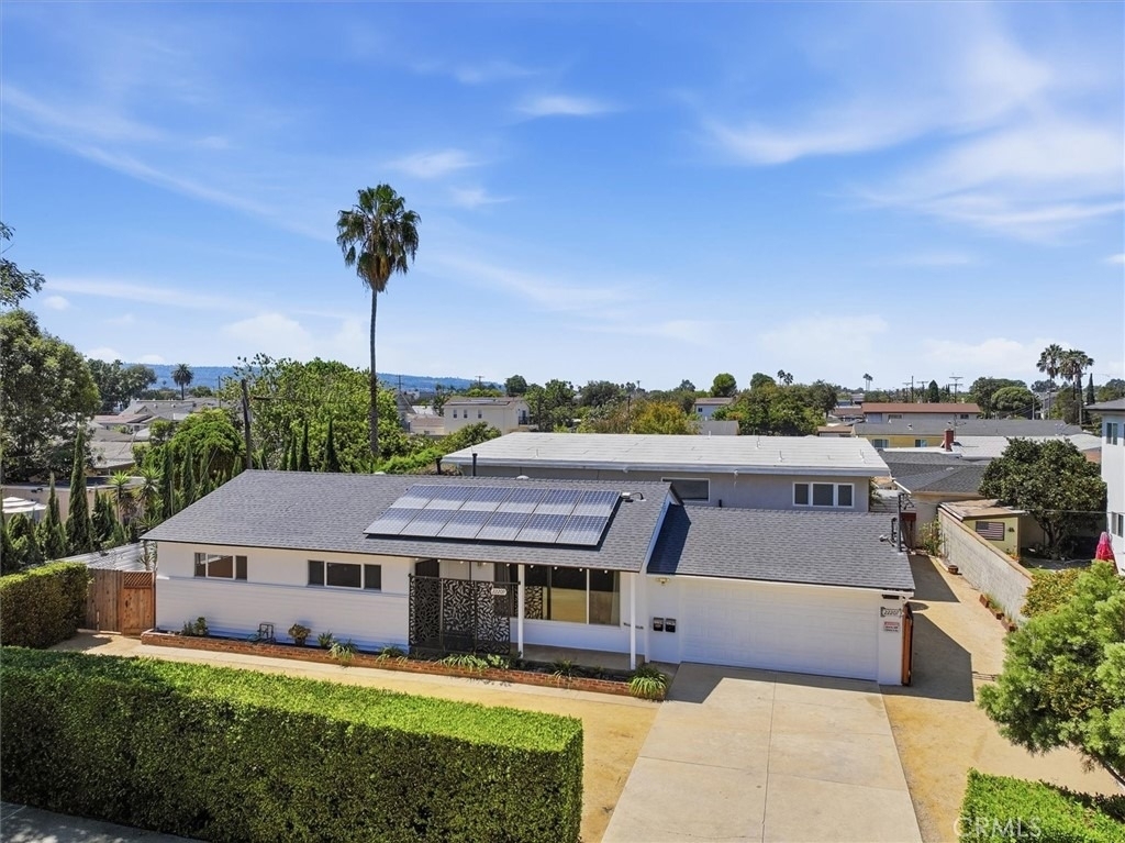 22209 Denker Avenue - Photo 7