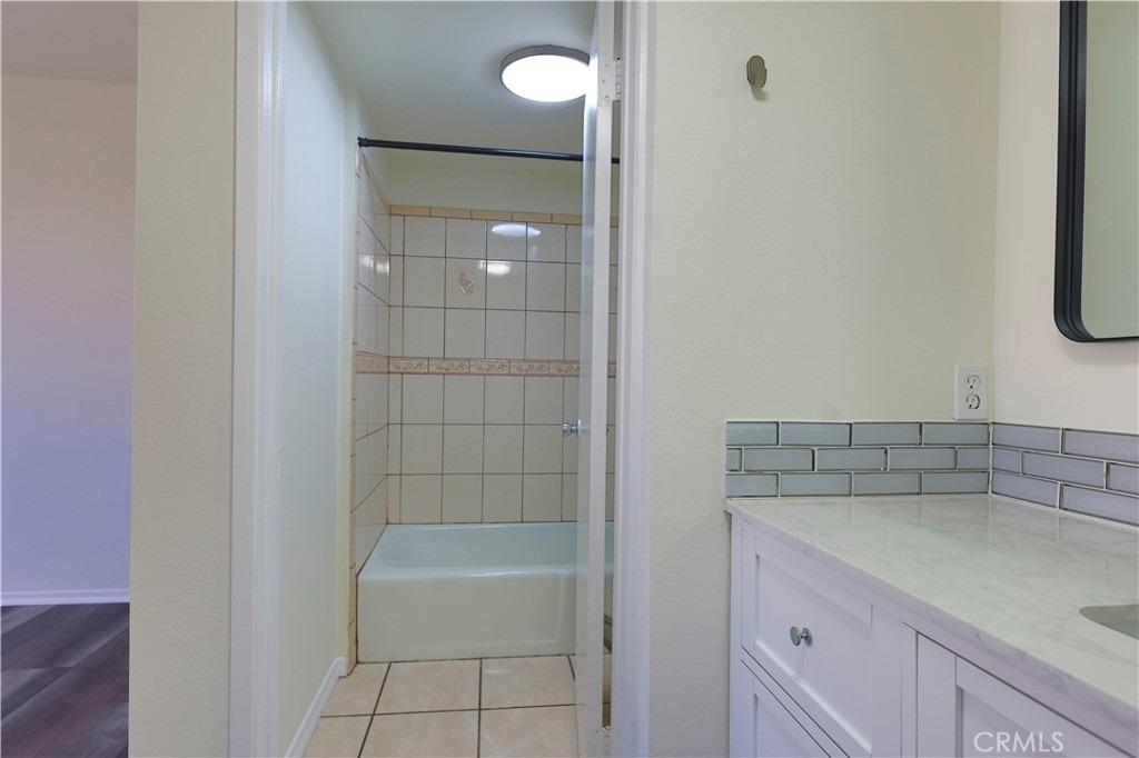 21603 Villa Pacifica Circle - Photo 31