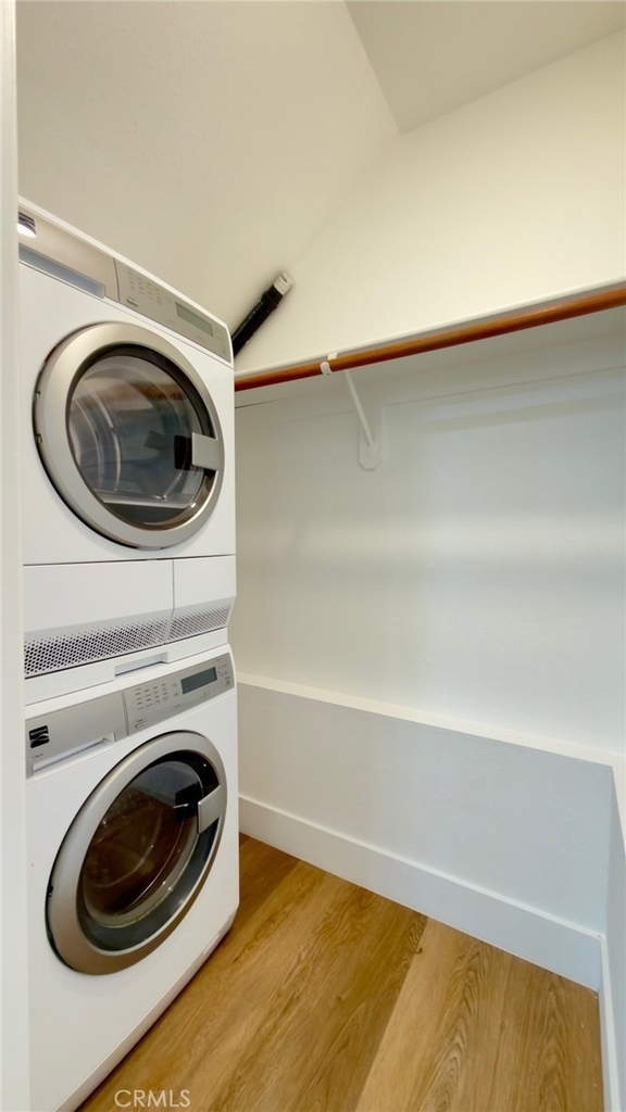 839 Hayworth - Photo 10