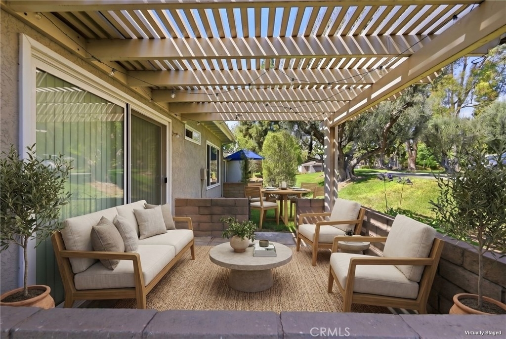 1260 Tiburon Street - Photo 4
