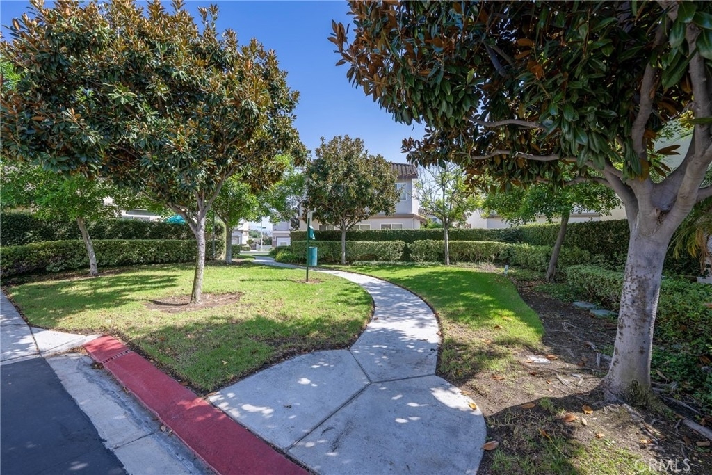 1760 Taylor Lane - Photo 32