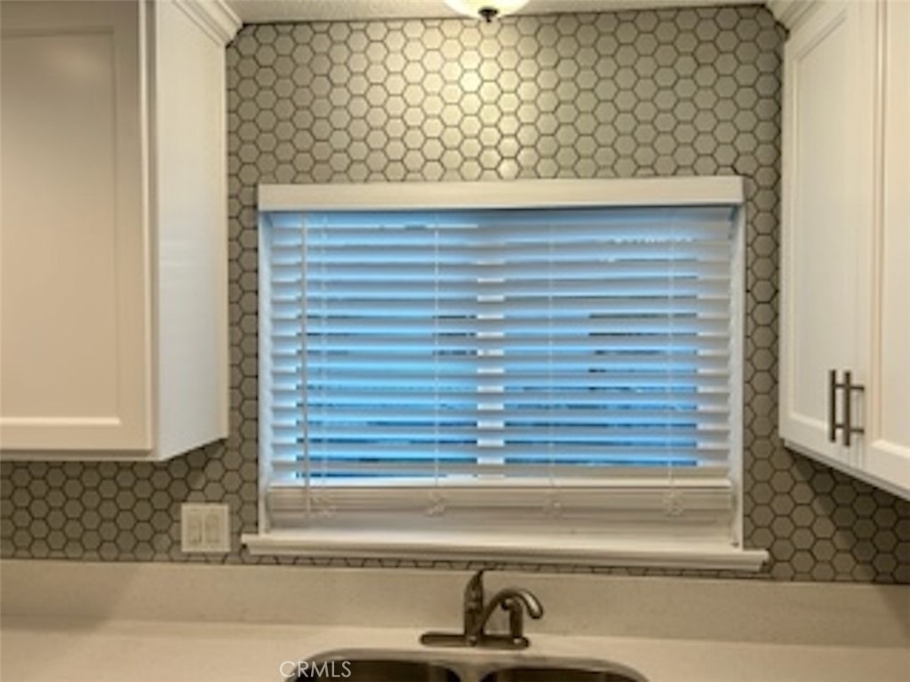 26397 Katharin Street - Photo 13