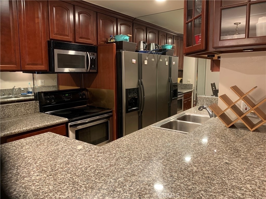 7742 Redlands Street - Photo 7