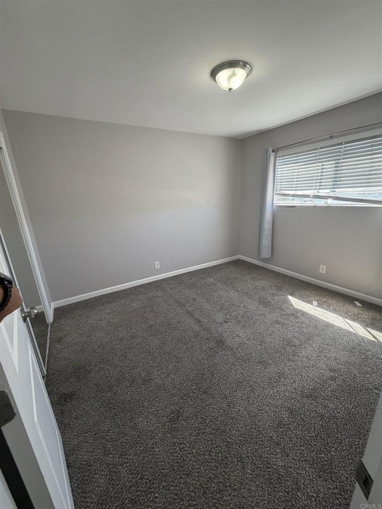 285 Moss Street - Photo 9