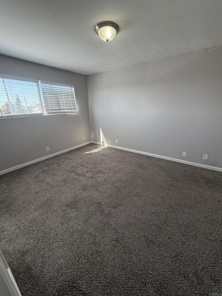285 Moss Street - Photo 10
