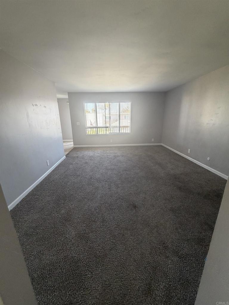 285 Moss Street - Photo 1