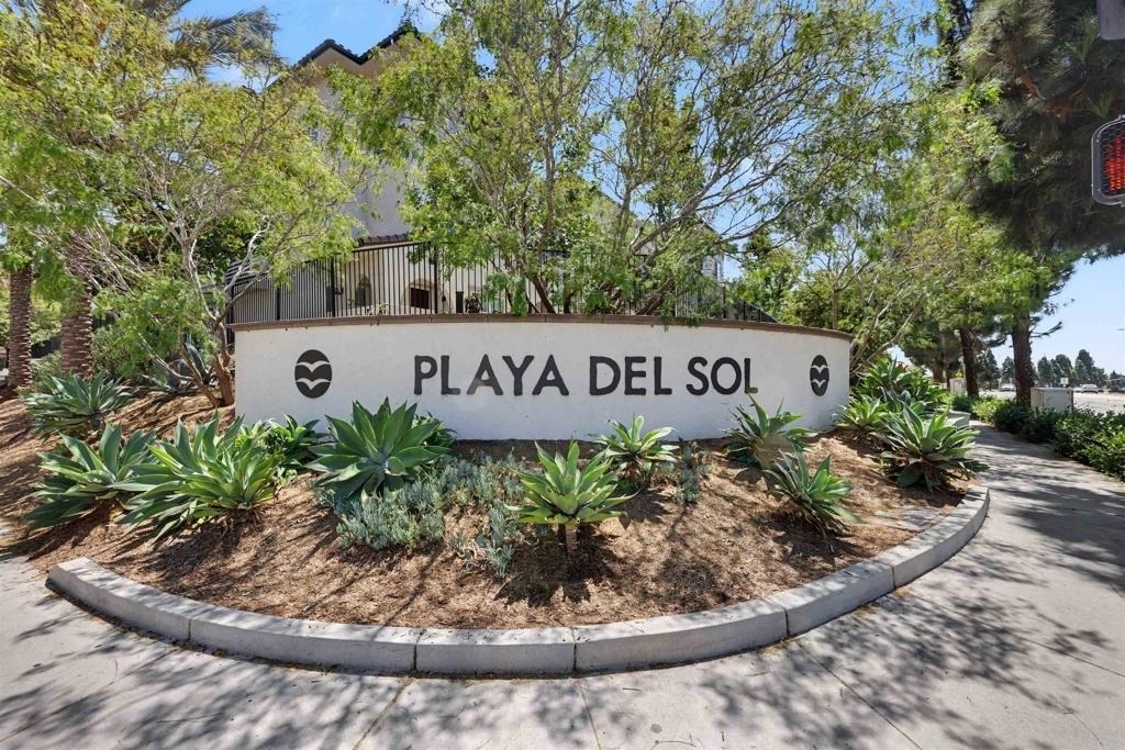 1320 Calle Sandcliff - Photo 0