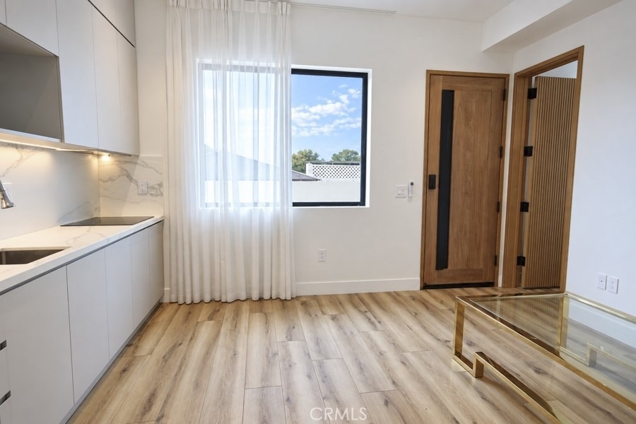 9984 Petunia Avenue - Photo 11