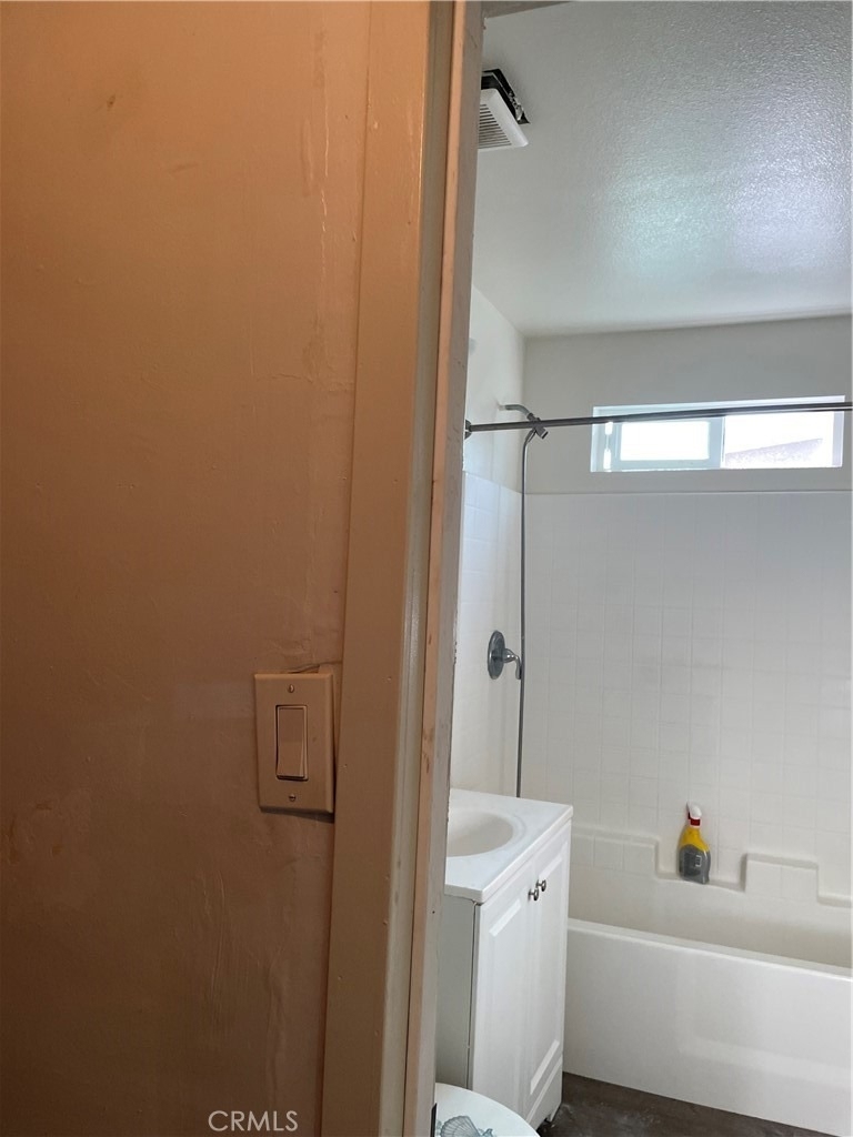 129 E Wakefield Avenue - Photo 12