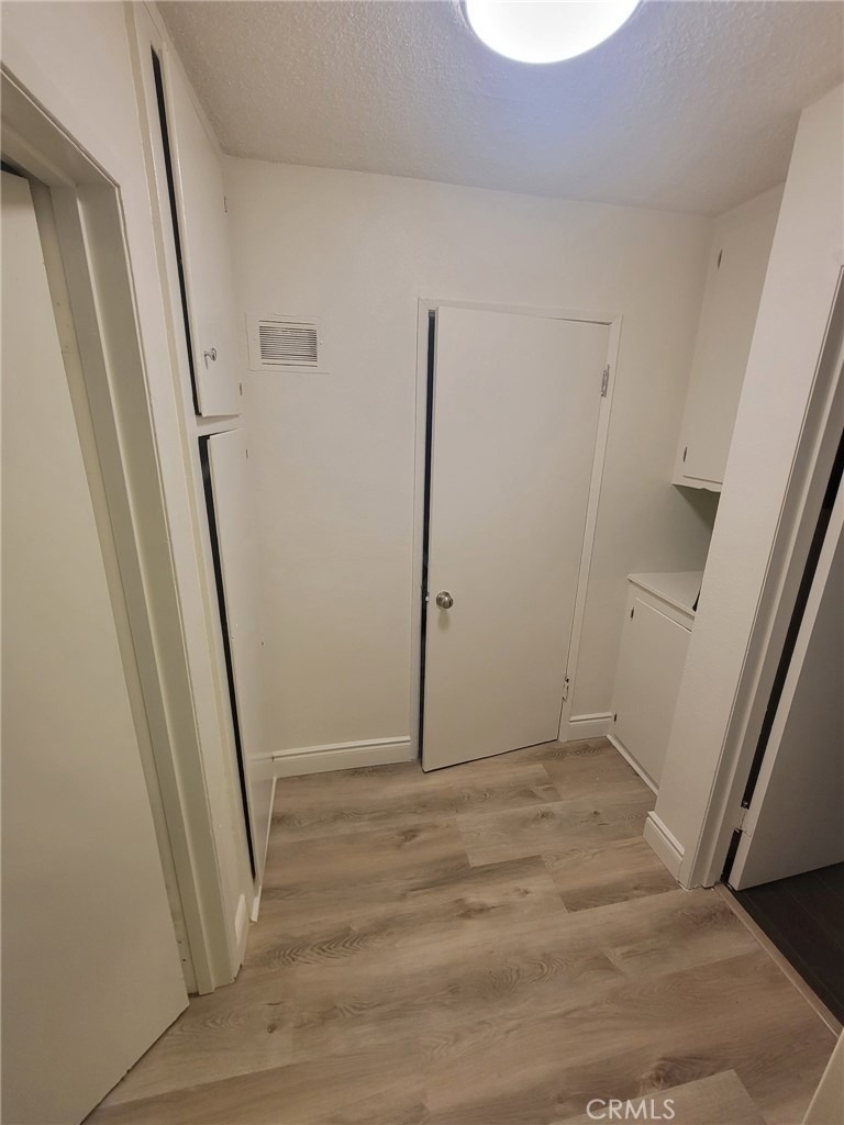 129 E Wakefield Avenue - Photo 8