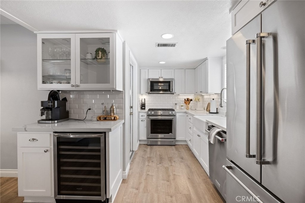 412 Colton Street - Photo 12