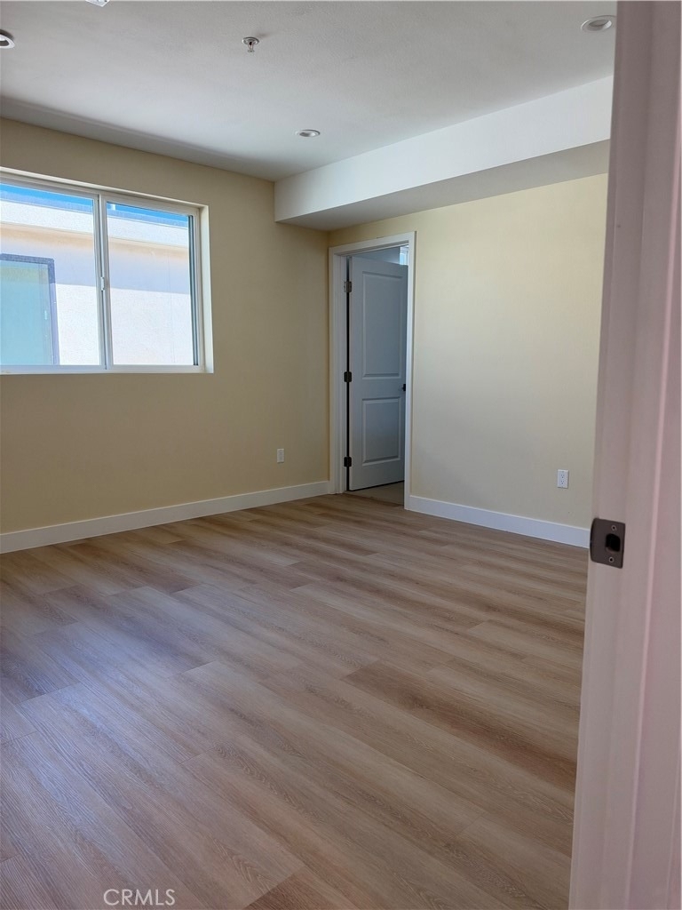 908 Lakme Avenue - Photo 18
