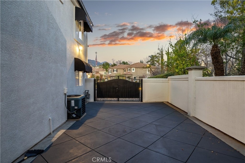 2384 Canyon Crest - Photo 53