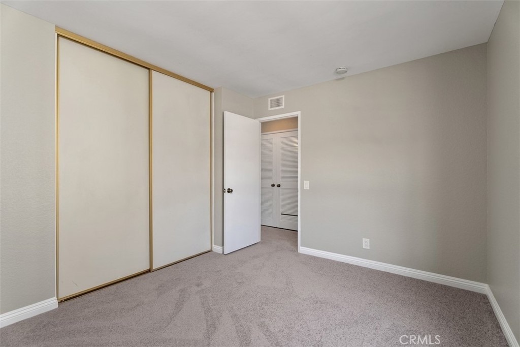 19 Exeter - Photo 16
