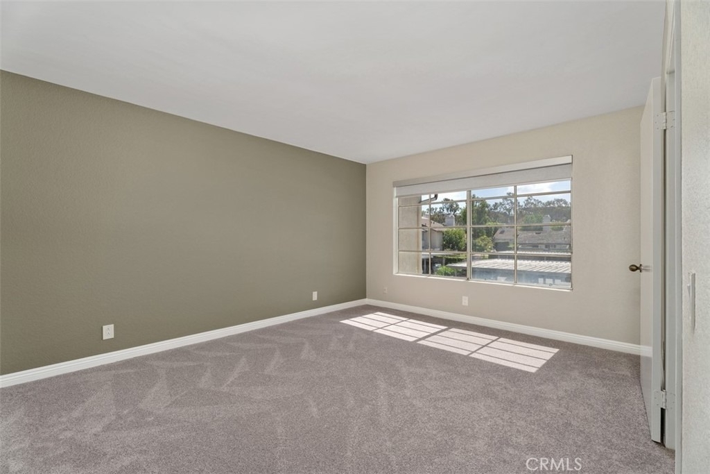 19 Exeter - Photo 17