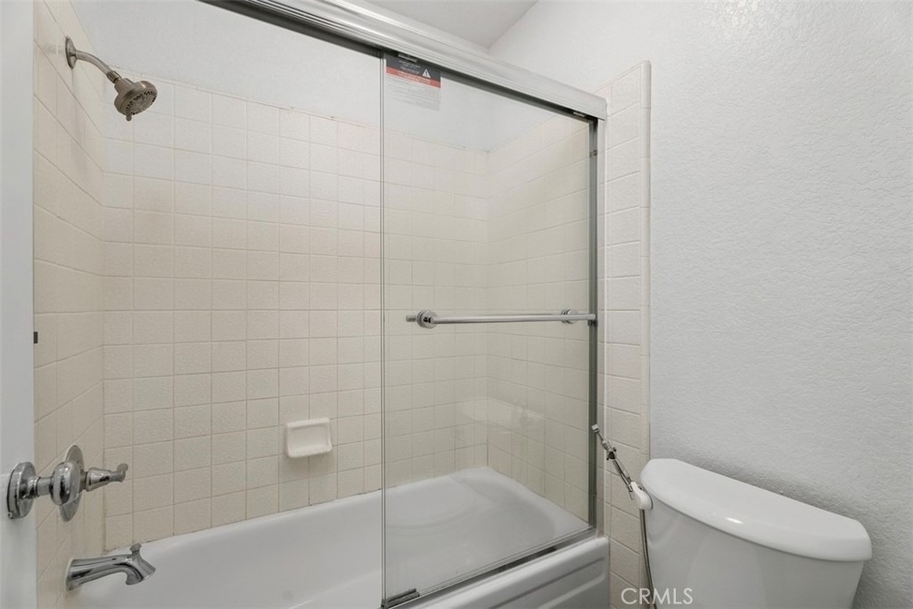 19 Exeter - Photo 20