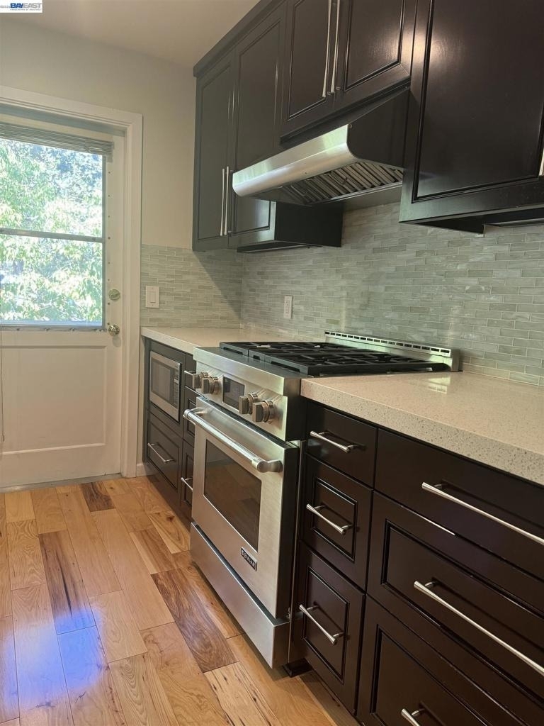 752 University Ave - Photo 7