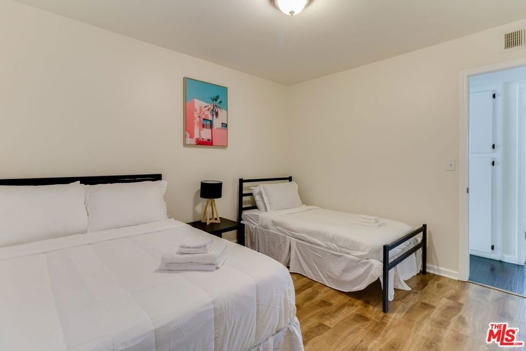 11257 Collett Avenue - Photo 24