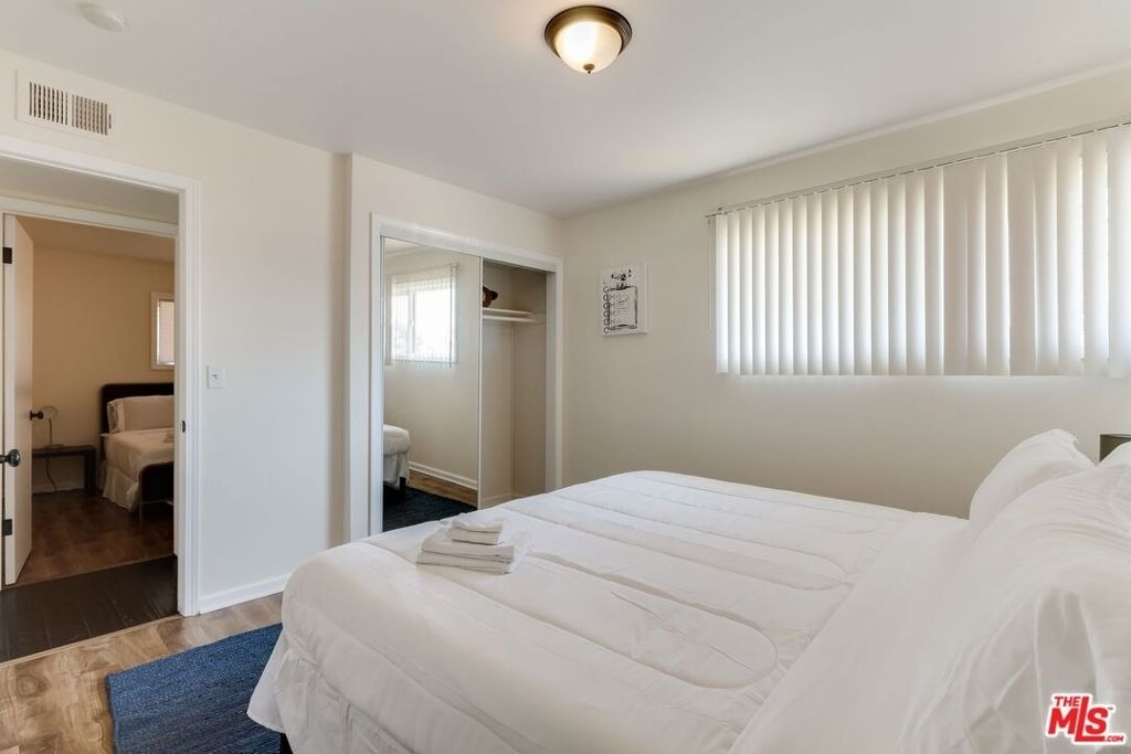 11257 Collett Avenue - Photo 33
