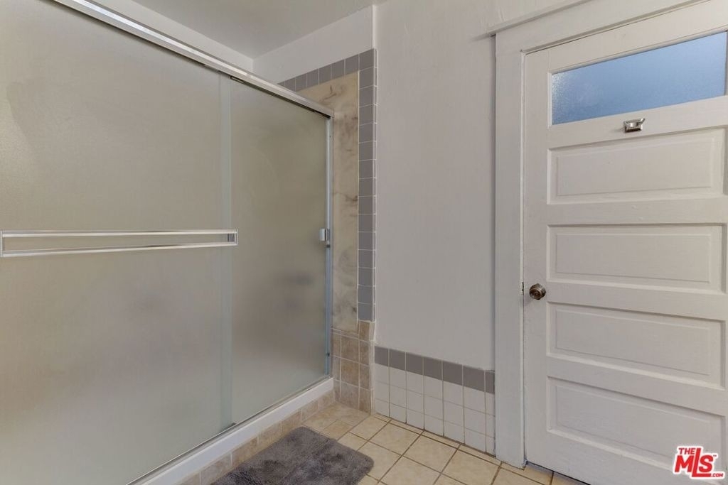 4825 Mascot Street - Photo 9