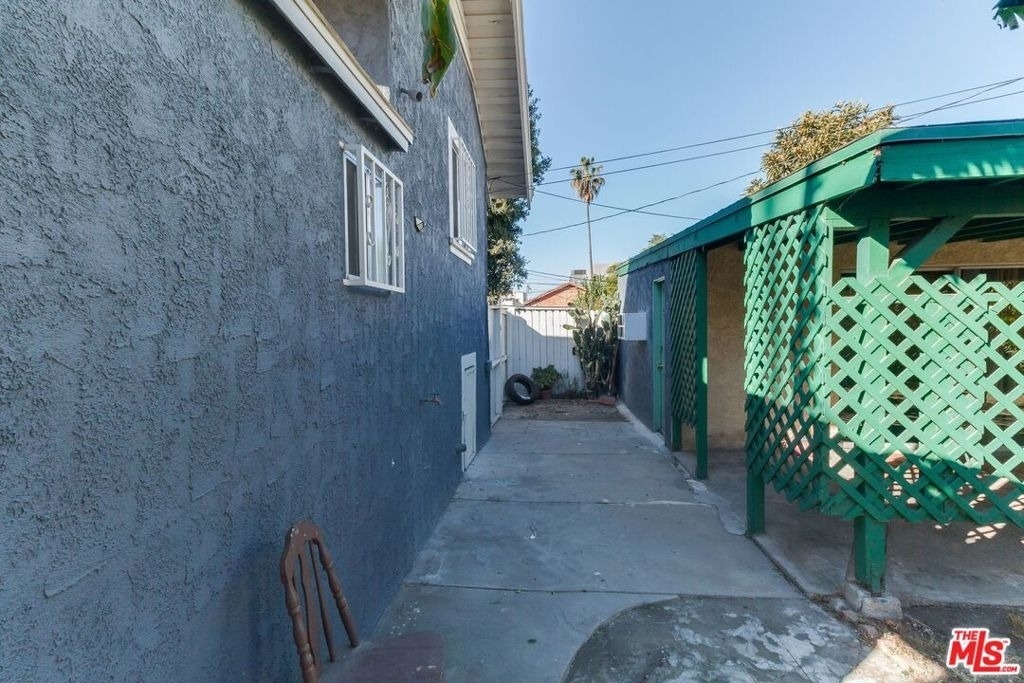 4825 Mascot Street - Photo 25