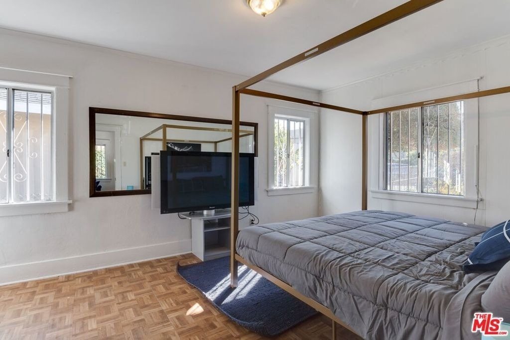 4825 Mascot Street - Photo 7