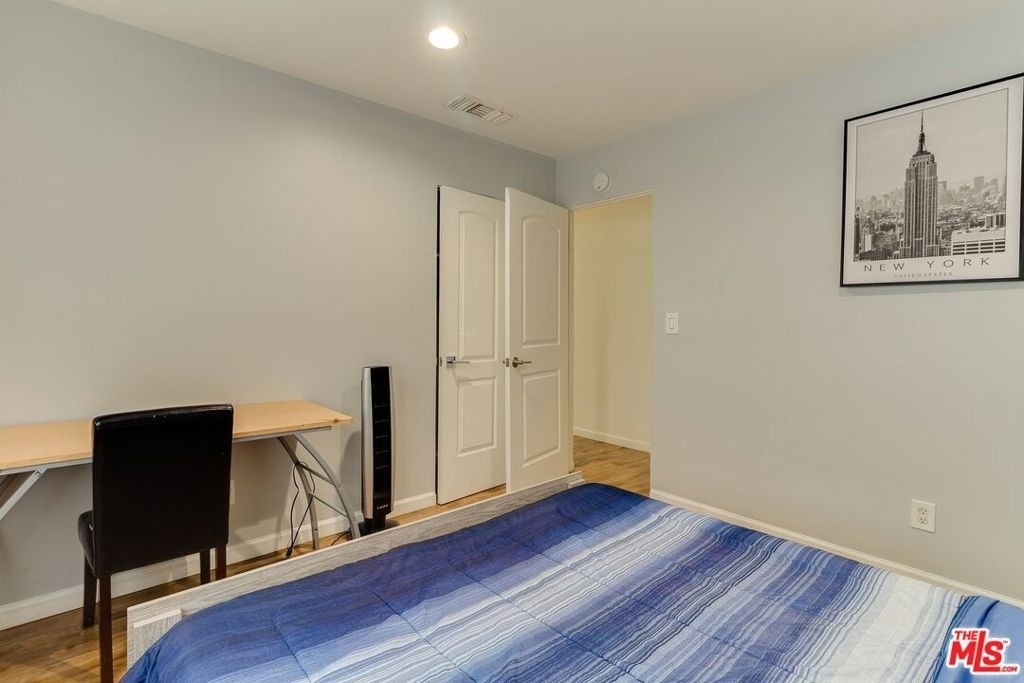 7858 Jamieson Avenue - Photo 26