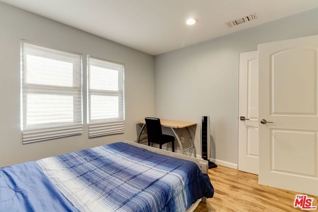 7858 Jamieson Avenue - Photo 25