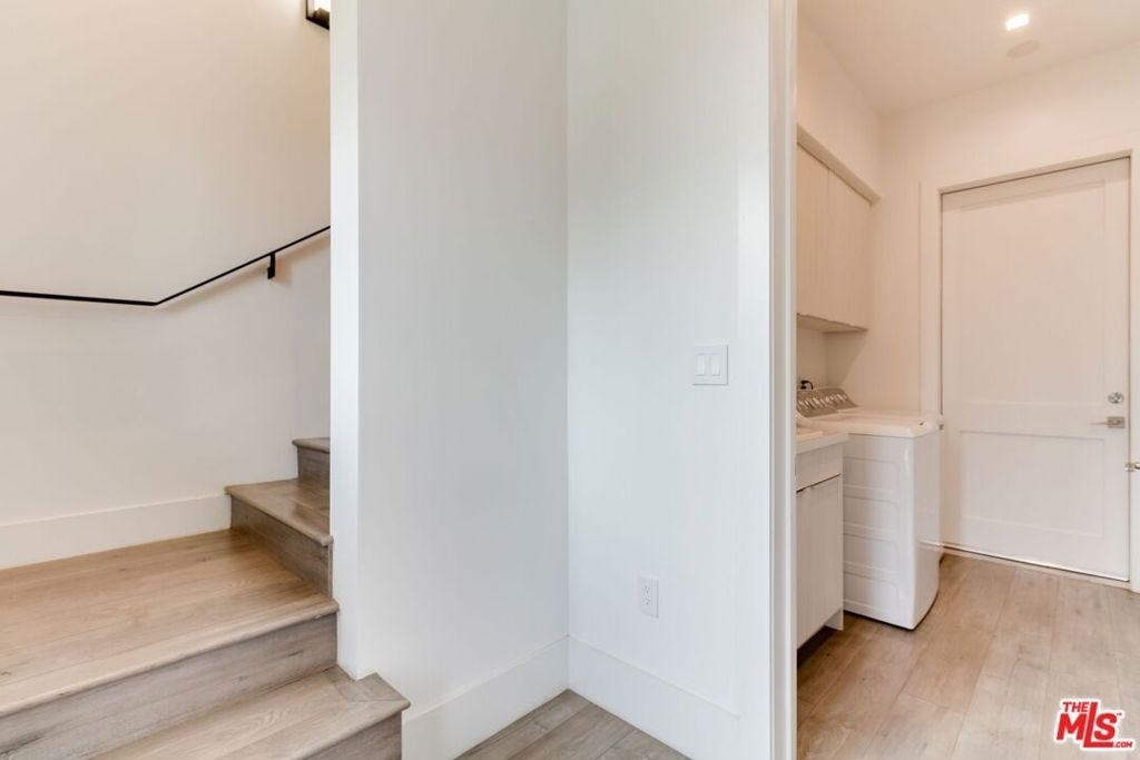 4826 W Pickford - Photo 11
