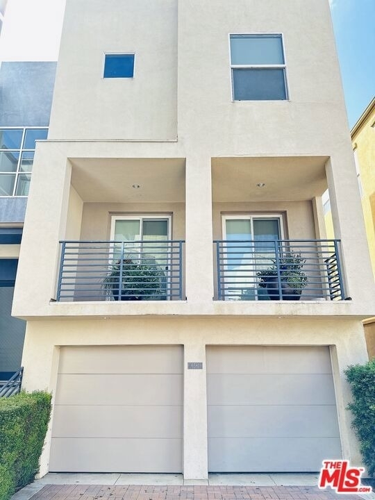6581 Seabluff Drive - Photo 1