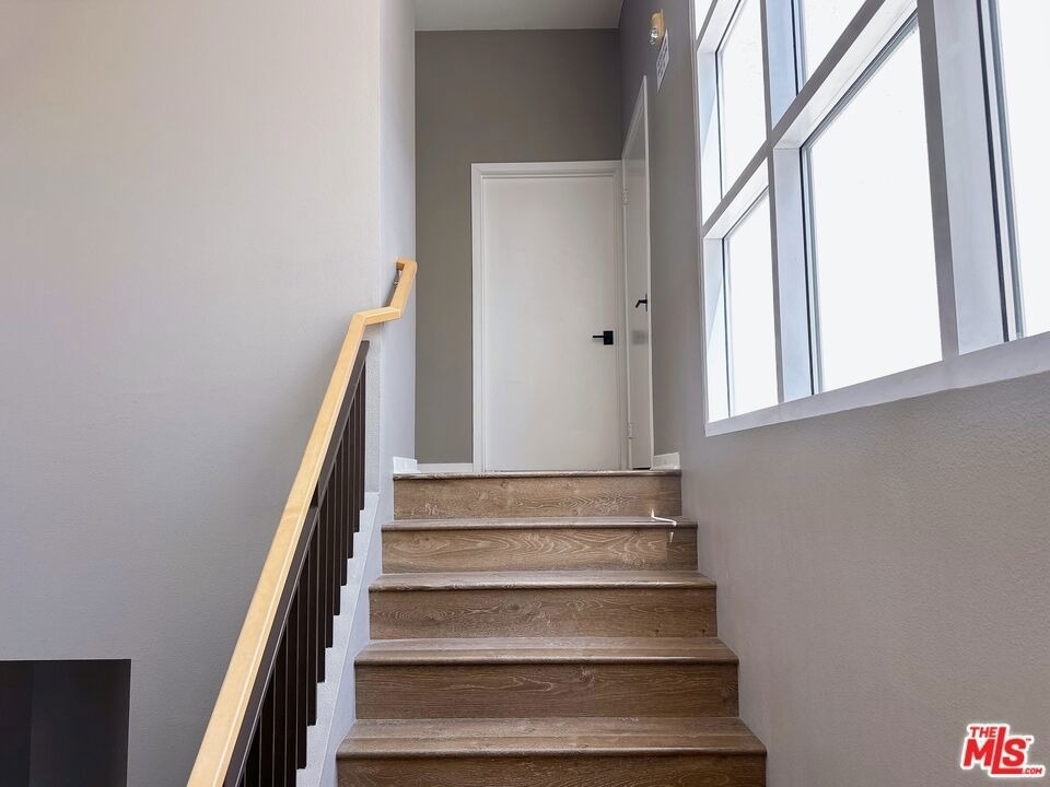 6581 Seabluff Drive - Photo 19