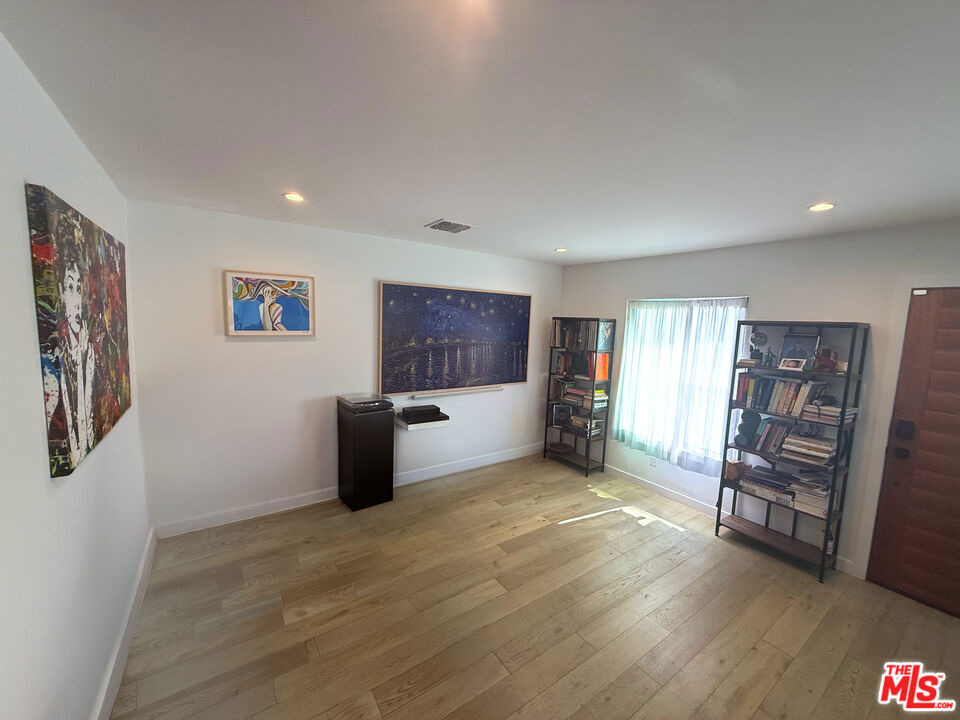 3607 Potomac Avenue - Photo 12