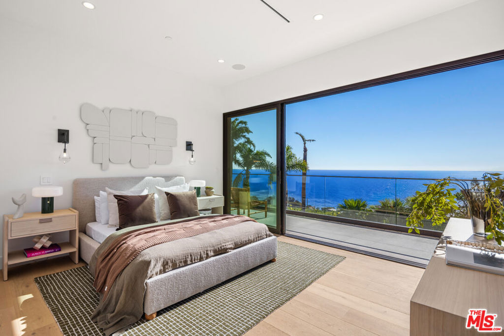 4732 Avenida Del Mar - Photo 17