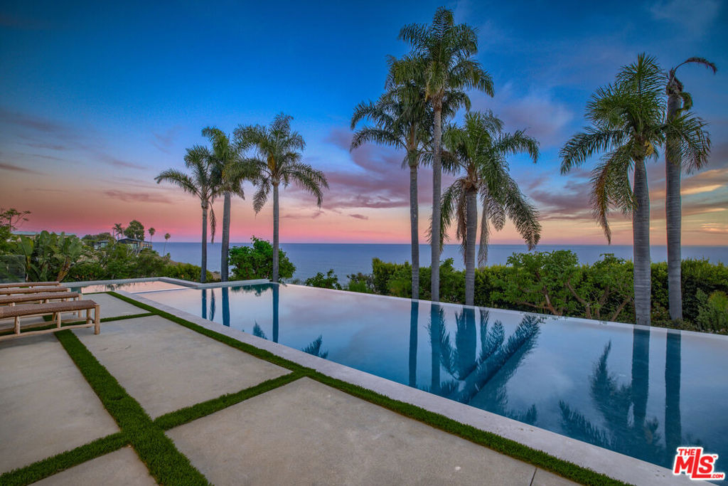 4732 Avenida Del Mar - Photo 21