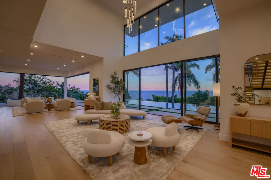 4732 Avenida Del Mar - Photo 3