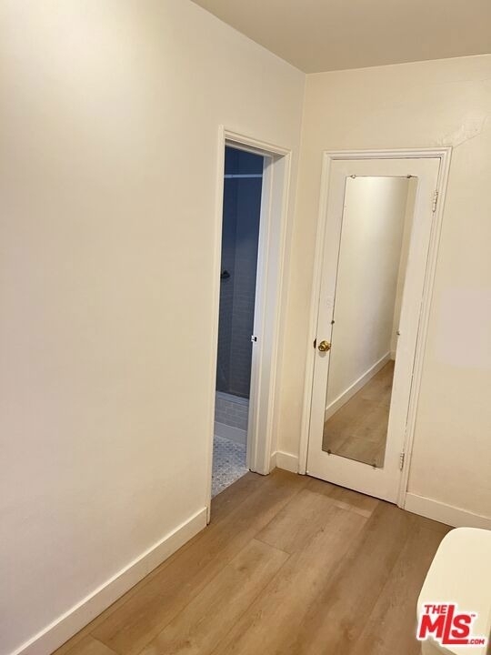 325 N Palm Drive - Photo 17
