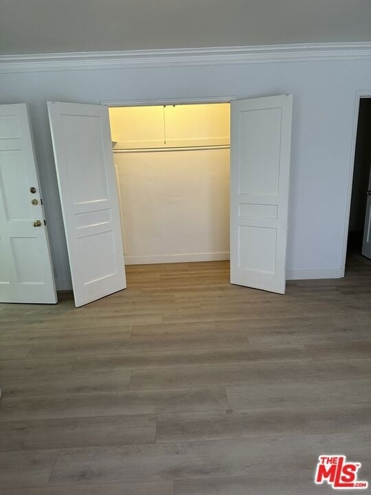 325 N Palm Drive - Photo 16