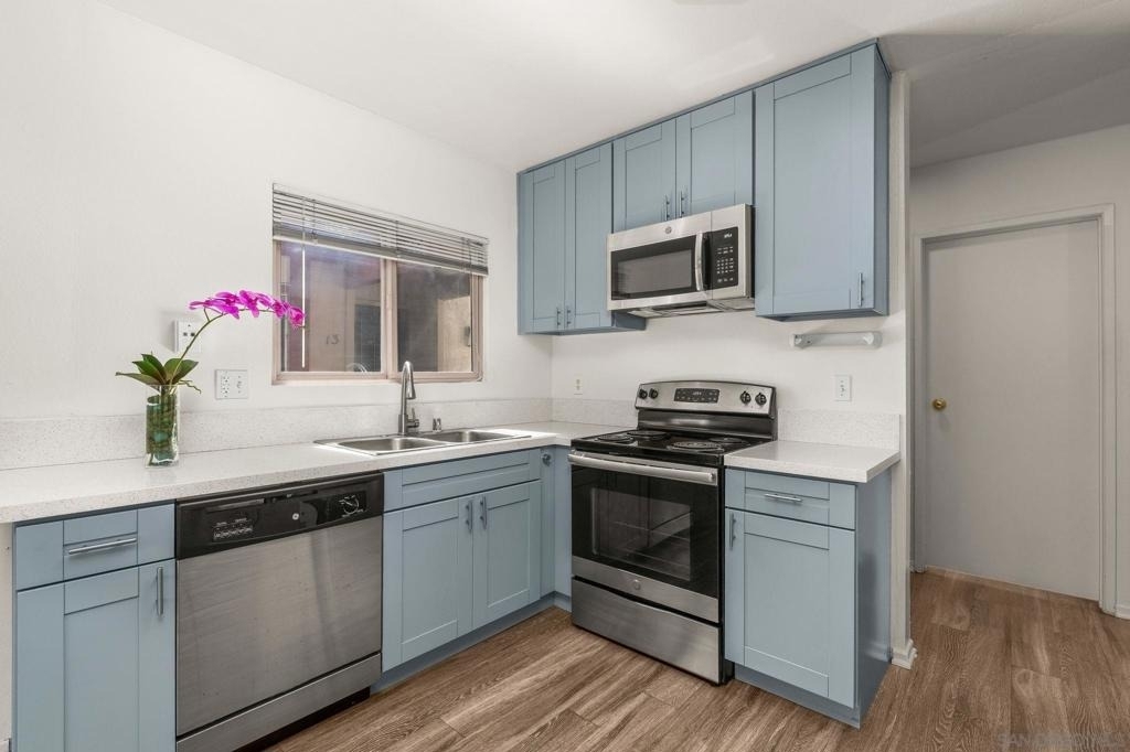 5422 Adobe Falls Rd - Photo 2