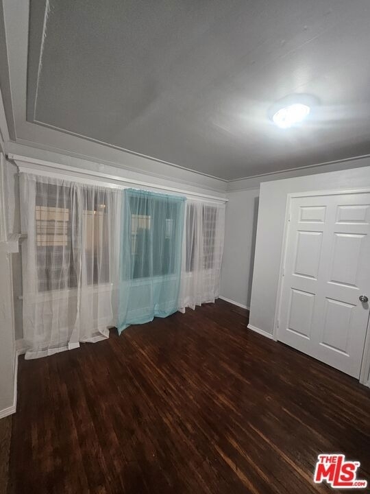 2932 1/2 S Normandie Avenue - Photo 14