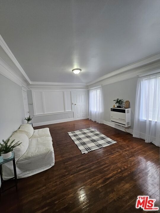 2932 1/2 S Normandie Avenue - Photo 4