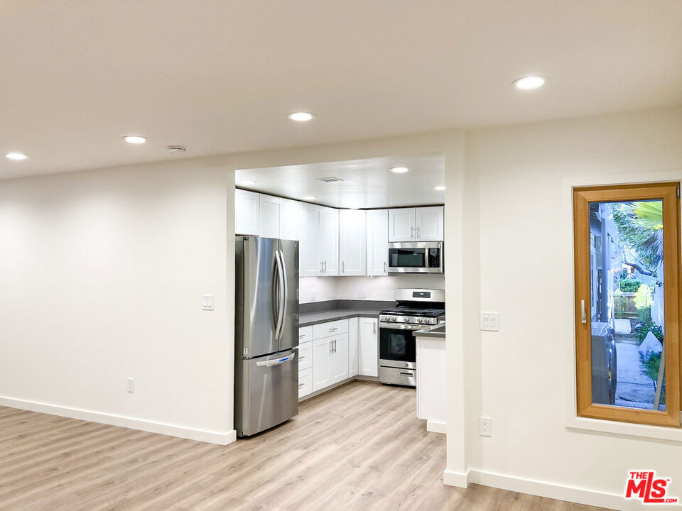 1249 23rd Street - Photo 2
